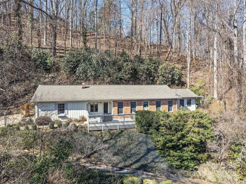 Property image 2 at 557 Auburn Park Drive, Waynesville, NC 28786