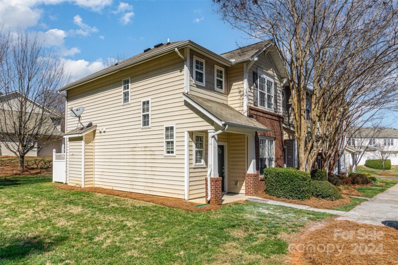 Property image 2 at 6203 Castleglen Court, Charlotte, NC 28269