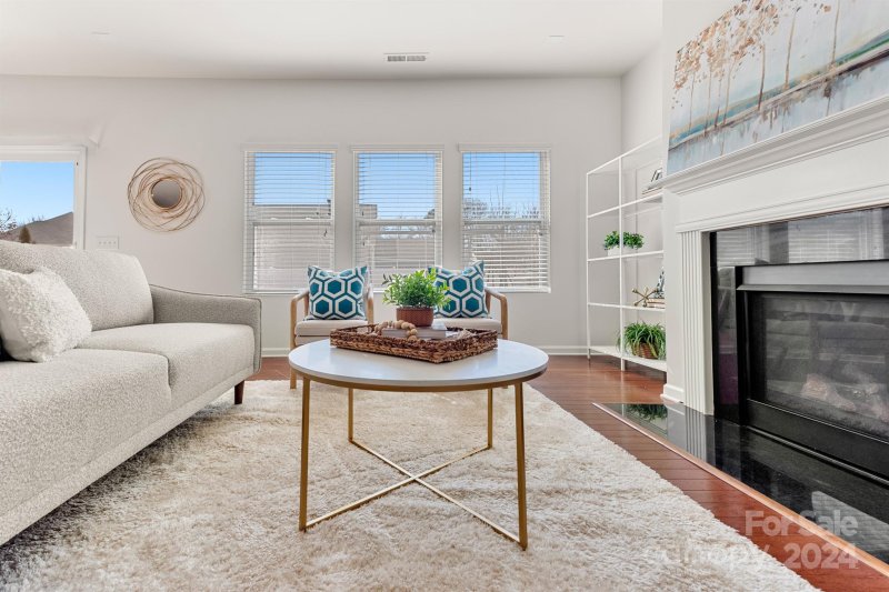 Property image 4 at 1555 Spring Blossom Trail, Fort Mill, SC 29708