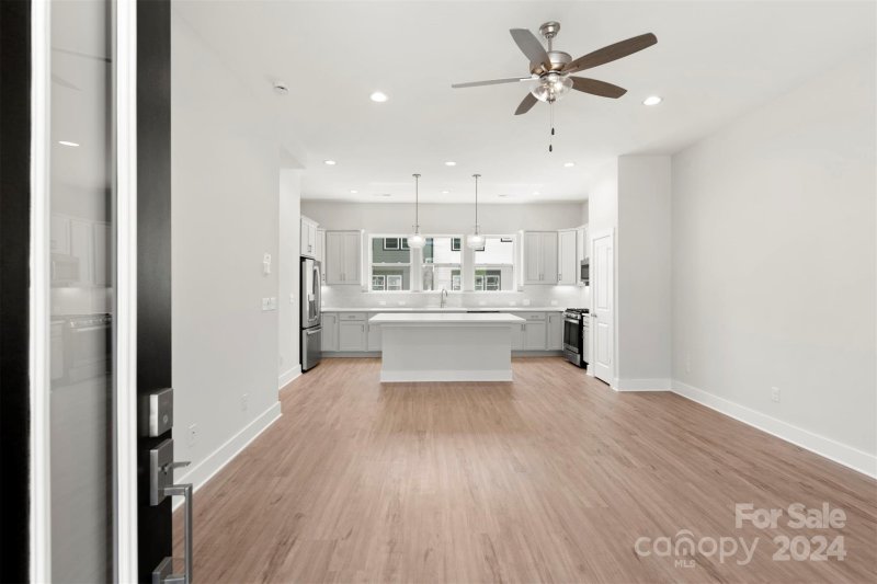 Property image 4 at 409 Prine Place, Charlotte, NC 28213