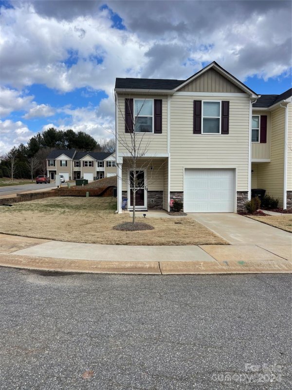 Property image 4 at 1349 Cypress Loop, Newton, NC 28658