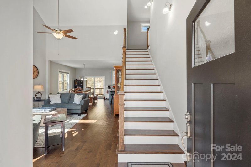 Property image 3 at 90 Leyland Circle, Hendersonville, NC 28792