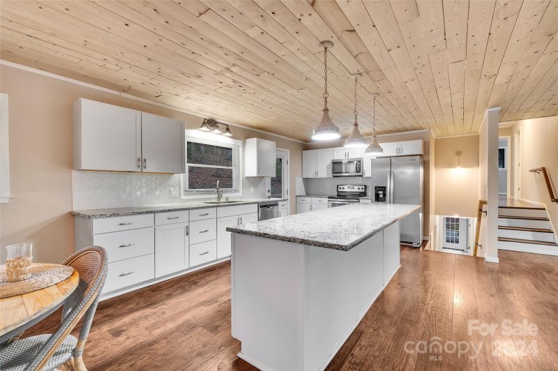 Property image 4 at 400 Crestview Drive, Albemarle, NC 28001