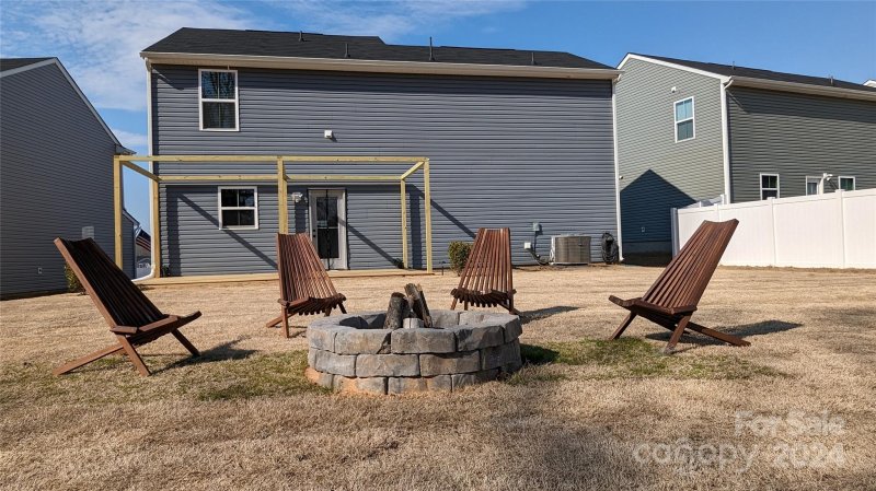 Property image 2 at 130 Browband Street, Troutman, NC 28166