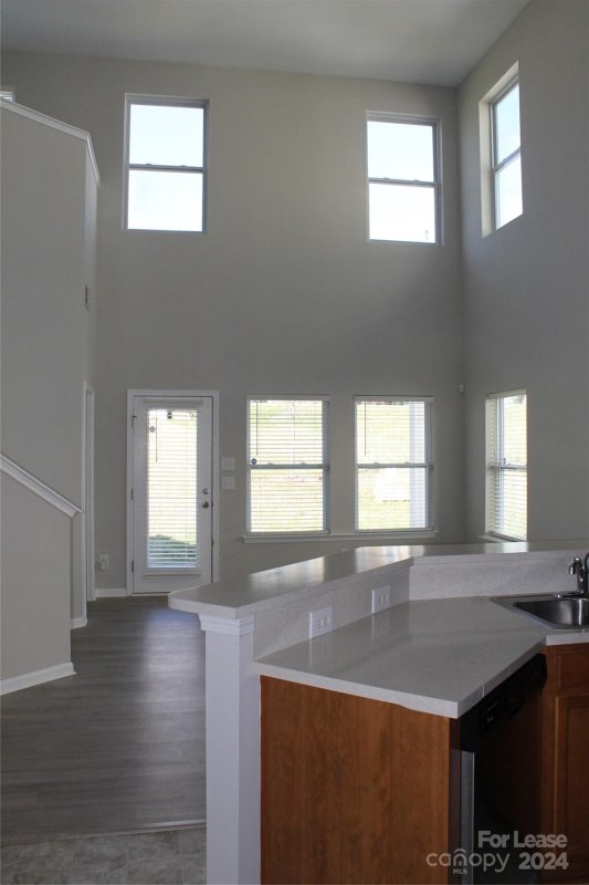 Property image 5 at 4750 Craigmoss Lane, Charlotte, NC 28278