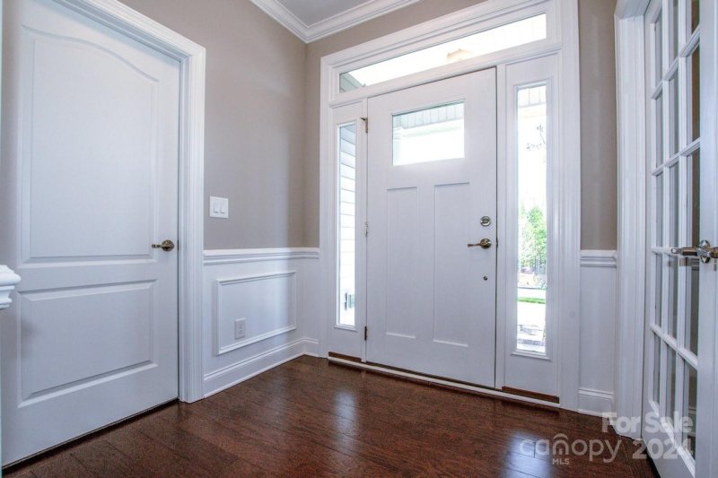 Property image 3 at 12807 Hazelbrook Lane, Cornelius, NC 28031