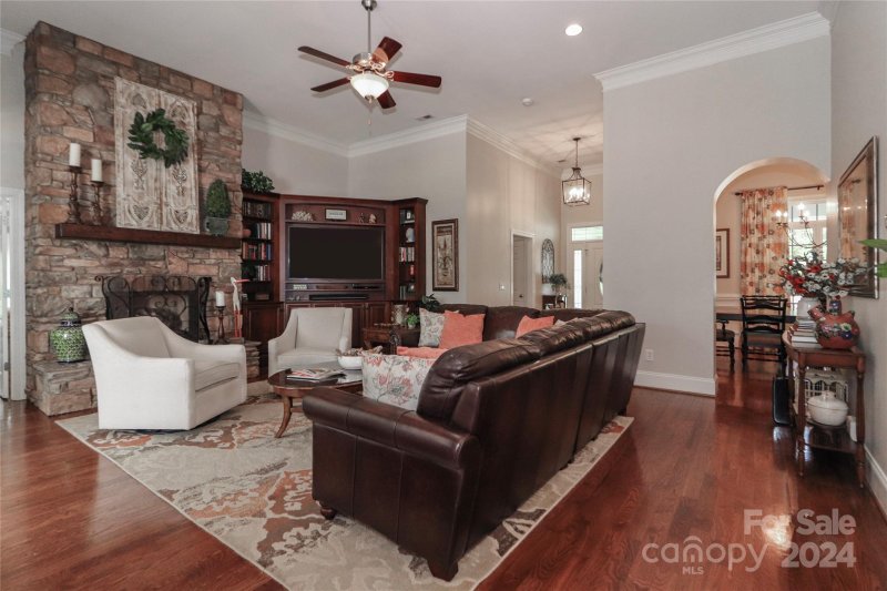 Property image 5 at 9060 Garrison Road, Sherrills Ford, NC 28673