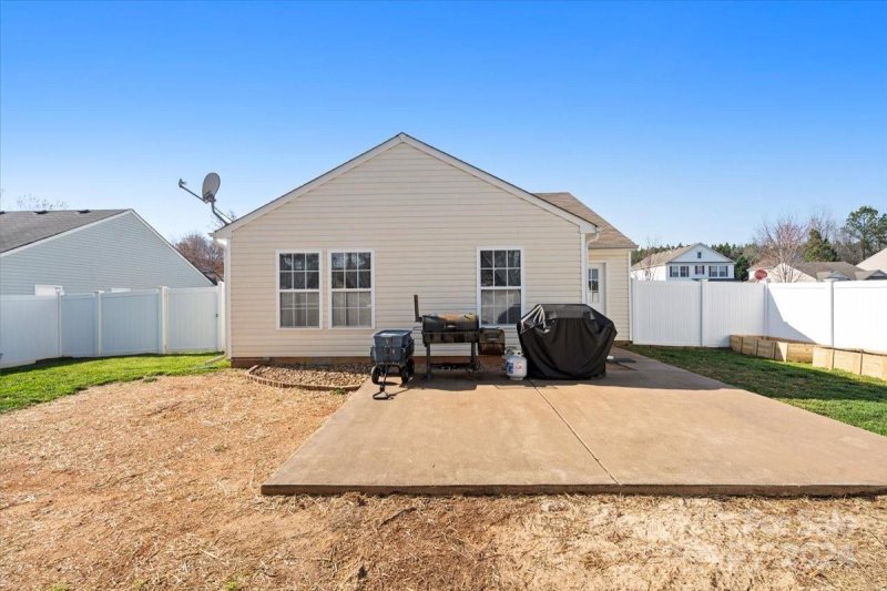 Property image 3 at 153 Hunter Park Drive, York, SC 29745