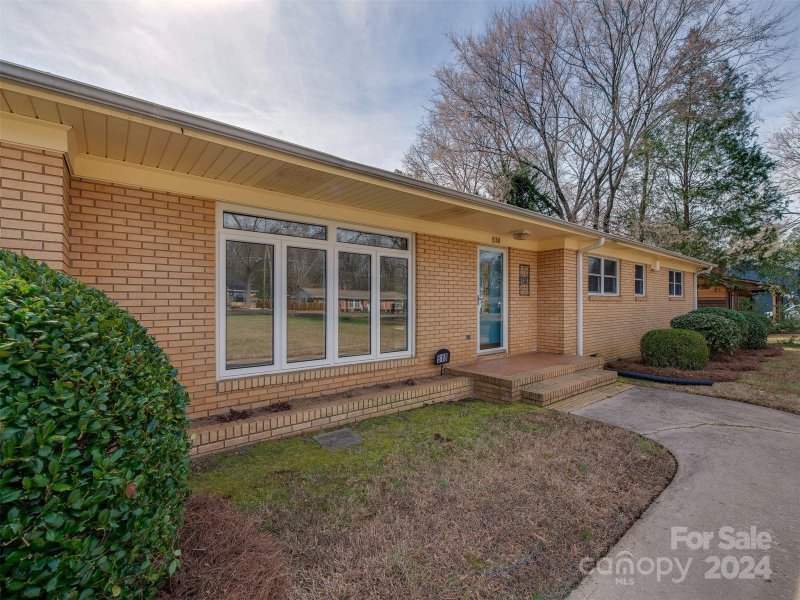 Property image 5 at 518 Gray Drive, Charlotte, NC 28213