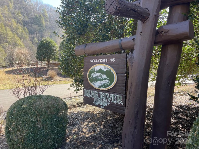 Property image 4 of 000 Bear River Lodge Trail in Bear River Lodge, Marshall, NC 28753