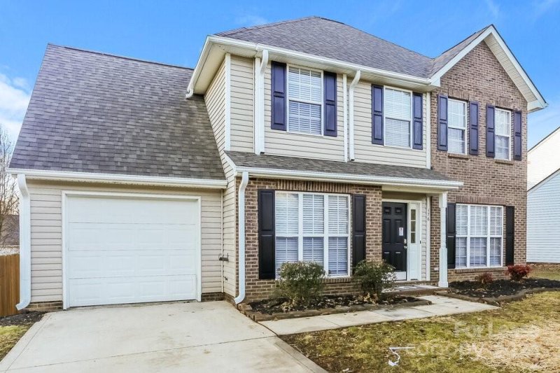 Property image 4 at 176 Sweet Martha Drive, Mooresville, NC 28115