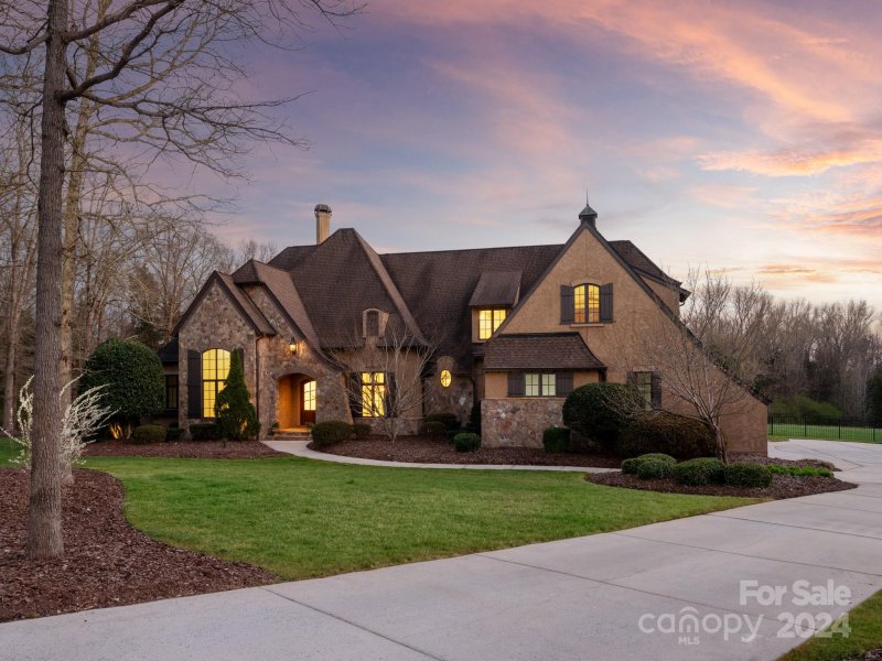 Property image 3 at 2914 Cutter Court, Waxhaw, NC 28173