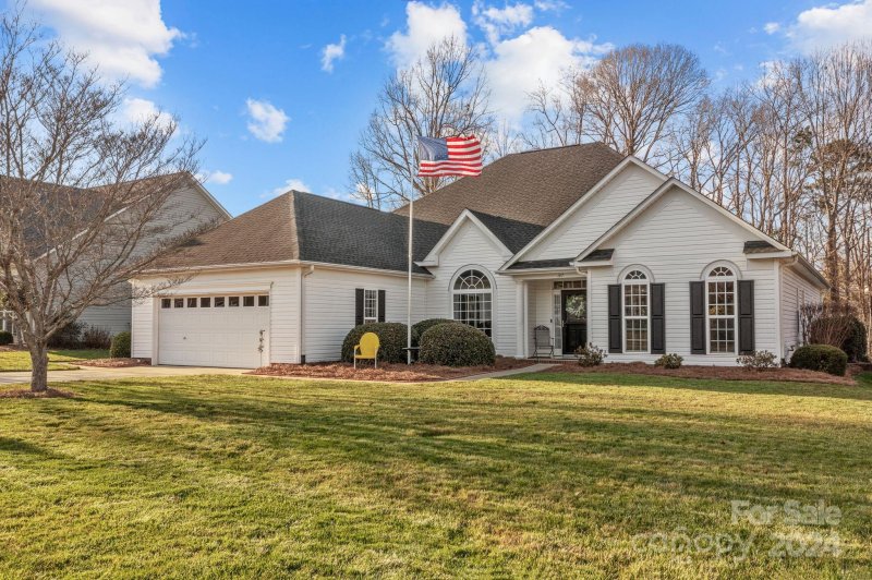 Property image 2 at 147 Dairy Farm Road, Mooresville, NC 28115