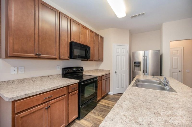 Property image 4 at 1542 Glenbar Court, Clover, SC 29710