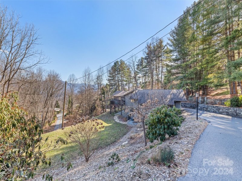 Property image 3 at 55 Scenic Circle, Waynesville, NC 28786