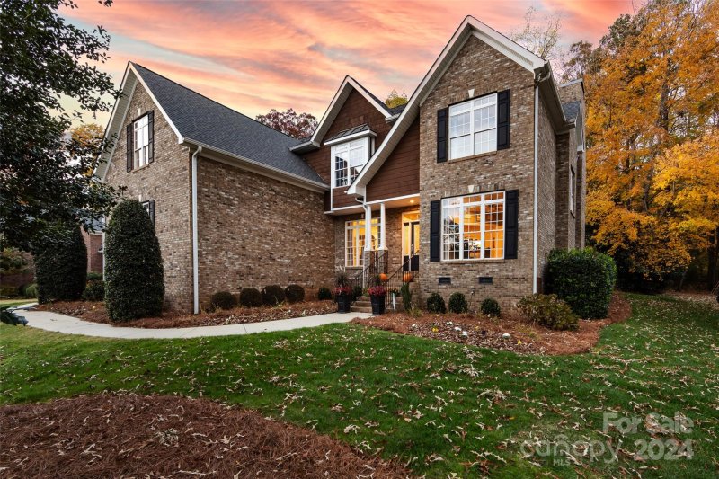 Property image 2 at 7564 Turnberry Lane, Stanley, NC 28164