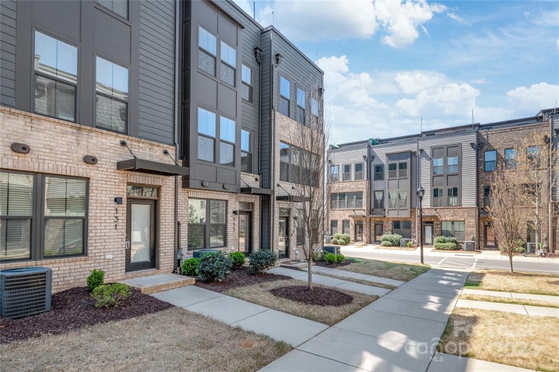 Property image 2 at 135 Music Hall Way, Charlotte, NC 28203