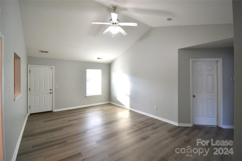 Property image 2 at 4638 Palm Breeze Lane, Charlotte, NC 28208