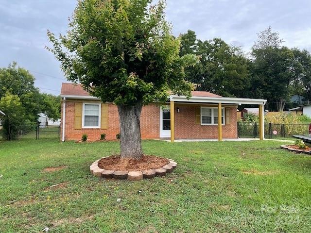 Property image 2 at 610 Milan Road, Charlotte, NC 28216