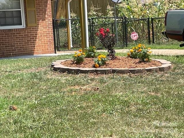 Property image 3 at 610 Milan Road, Charlotte, NC 28216