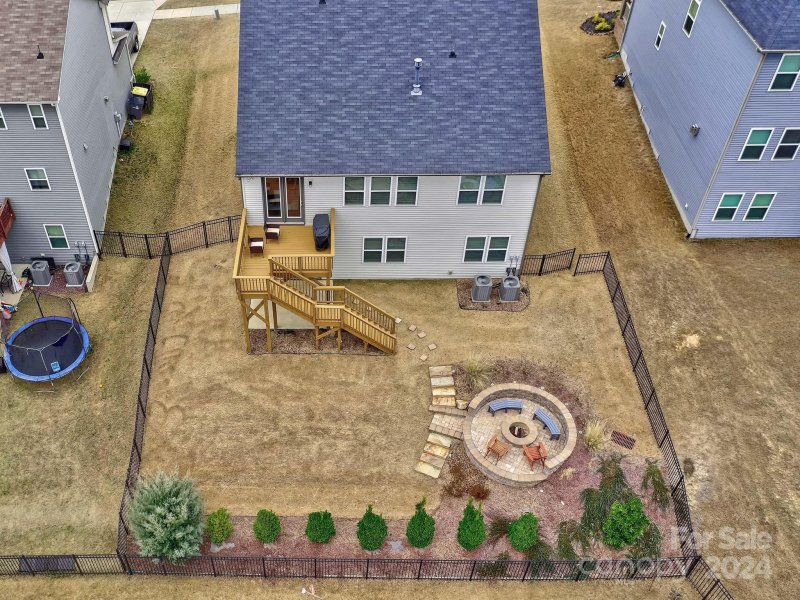 Property image 3 at 10157 Castlebrooke Drive, Concord, NC 28027