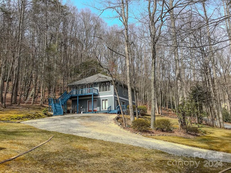 Property image 3 at 975 Wash Freeman Road, Hendersonville, NC 28792