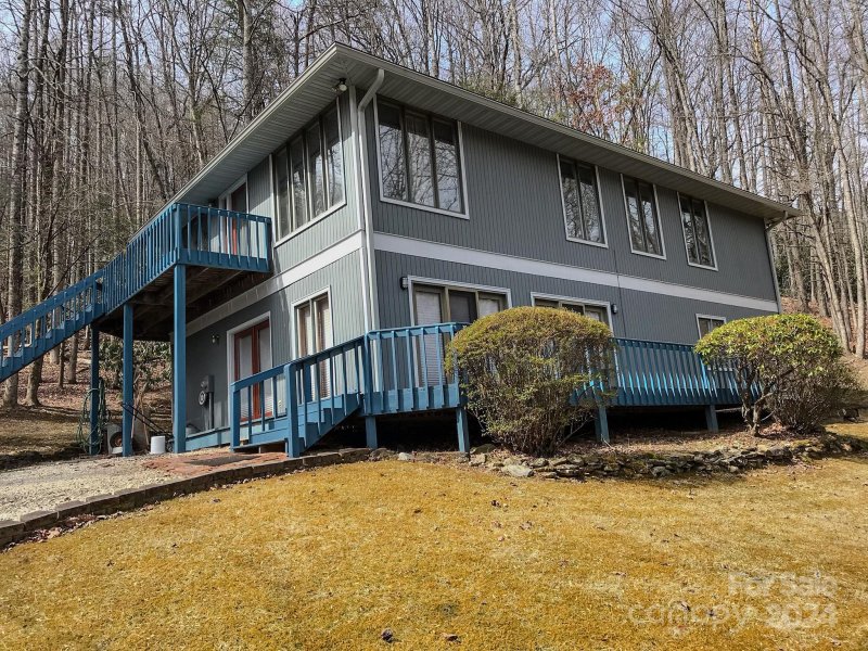 Property image 4 at 975 Wash Freeman Road, Hendersonville, NC 28792