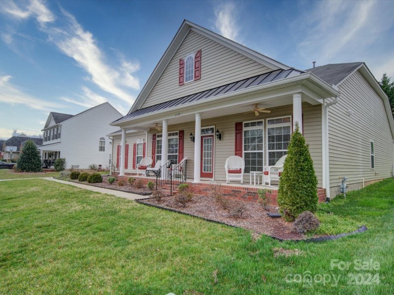 Property image 2 at 2529 Scarlet Oak Drive, Gastonia, NC 28056