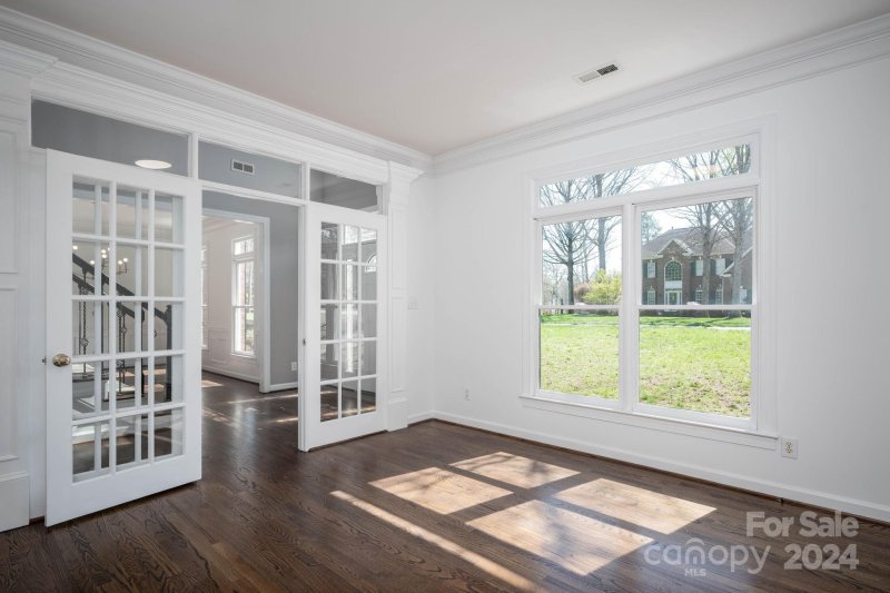 Property image 2 at 156 Lockerbie Lane, Mooresville, NC 28115