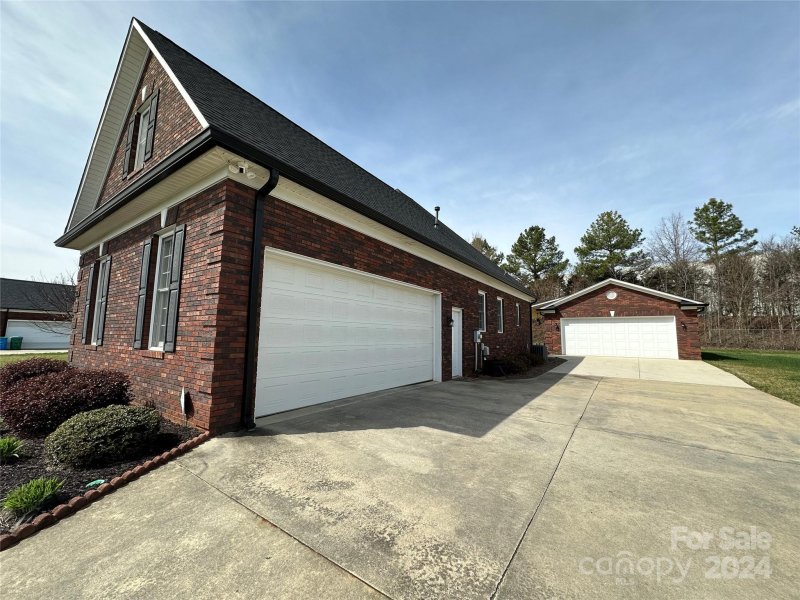 Property image 2 at 3630 Charolais Lane, Harrisburg, NC 28075