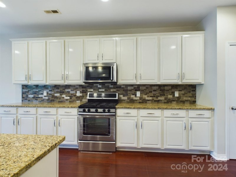 Property image 4 at 10024 Paxton Run Road, Charlotte, NC 28277
