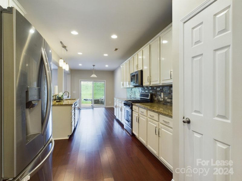 Property image 5 at 10024 Paxton Run Road, Charlotte, NC 28277