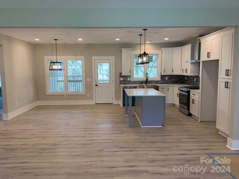 Property image 5 at 212 Waycross Drive, Charlotte, NC 28214