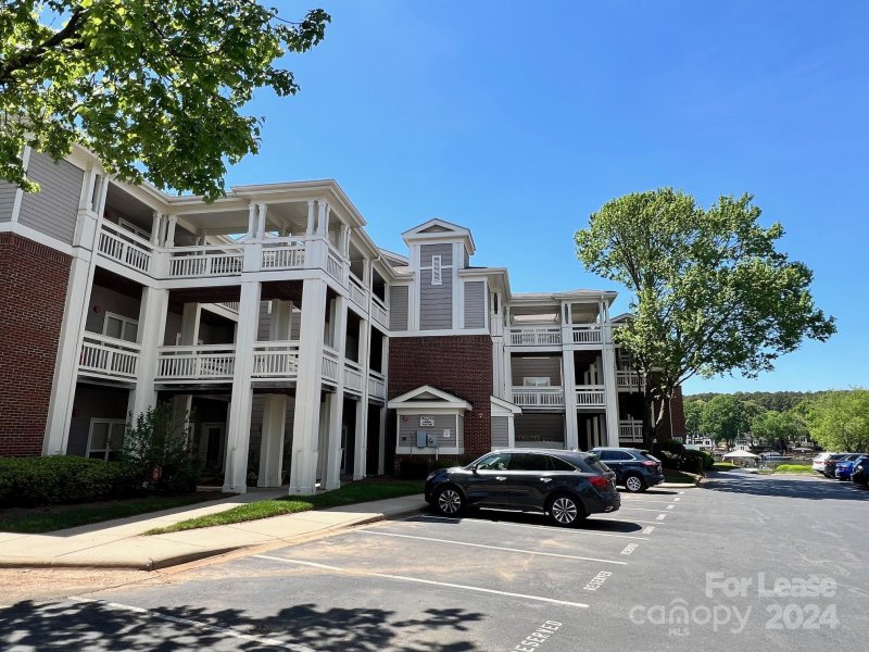 Property image 2 at 7840 Village Harbor Drive, Cornelius, NC 28031