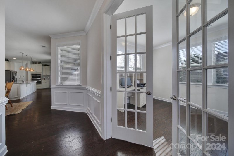 Property image 3 at 921 Landmark Run Lane, Tega Cay, SC 29708