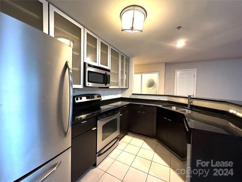 Property image 3 at 505 Graham Street, Charlotte, NC 28202