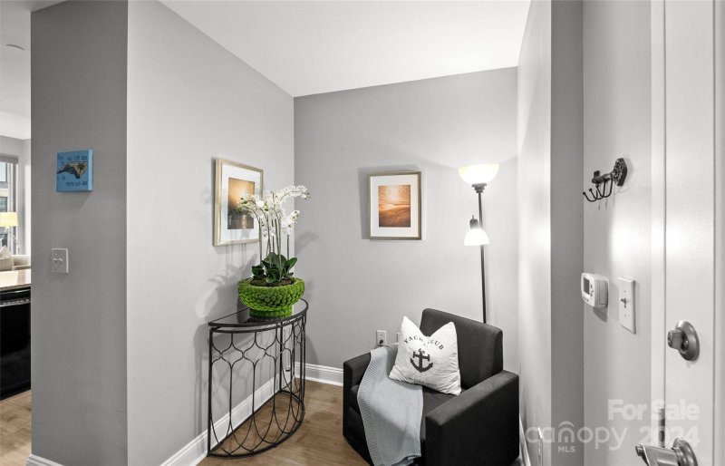 Property image 2 at 701 Royal Court, Charlotte, NC 28202