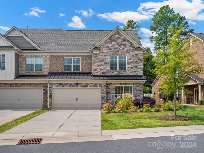 3151 Hartson Pointe Drive