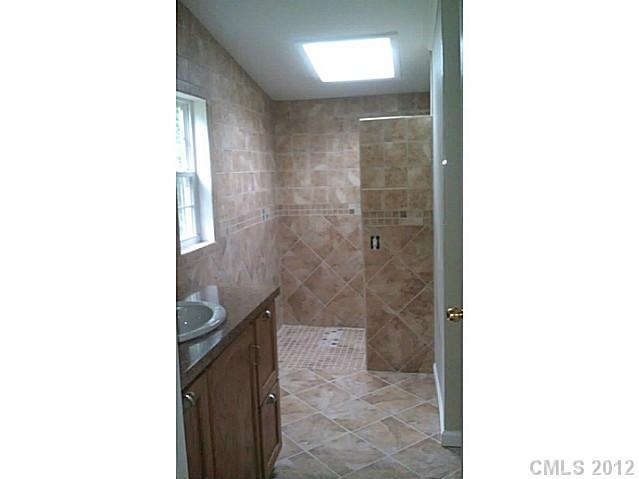 Property image 4 at 6440 Burnhurst Lane, Denver, NC 28037