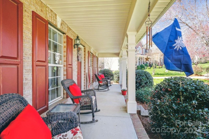 Property image 5 at 330 Drake Park Avenue, Fort Mill, SC 29708