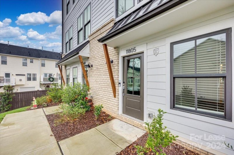 Property image 2 at 11805 Fiddlers Roof Lane, Charlotte, NC 28277