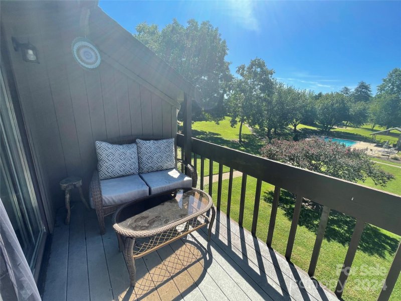 Property image 2 at 521 Mallard Head Lane, Mooresville, NC 28117