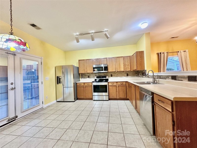 Property image 4 at 4215 Gifford Park Court, Charlotte, NC 28262