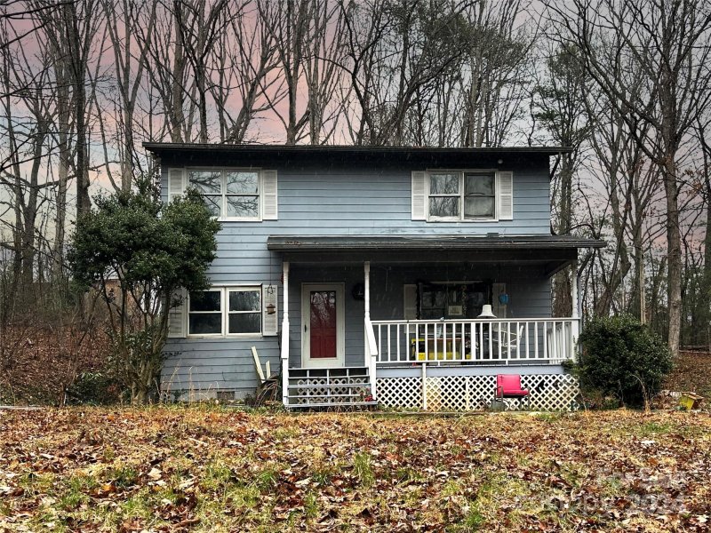 Property image 2 at 109 Grandview Avenue, Morganton, NC 28655