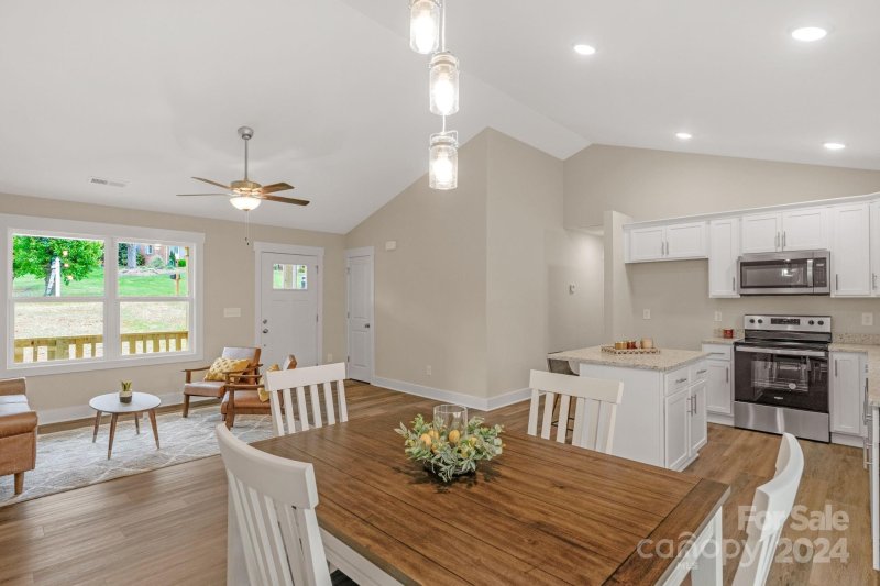 Property image 2 at 824 Cabaniss Drive, Shelby, NC 28150