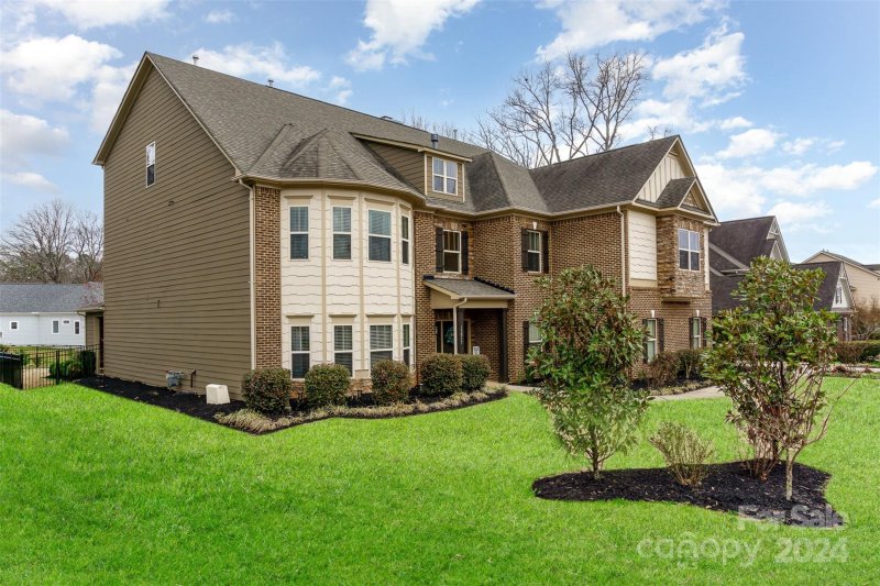 Property image 3 at 15911 Loch Raven Road, Huntersville, NC 28078