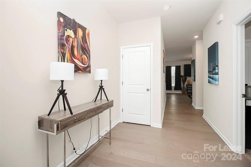 Property image 4 at 3007 Selwyn Landing Drive, Charlotte, NC 28215