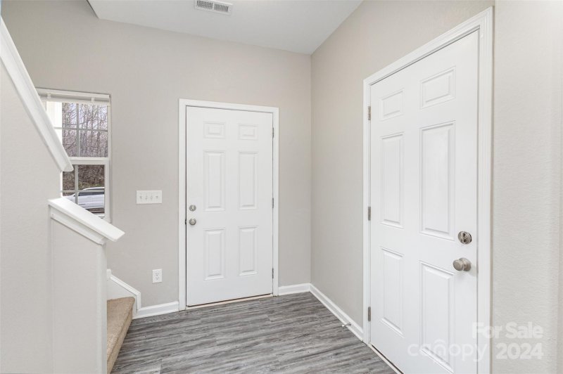 Property image 2 at 1105 Rook Road, Charlotte, NC 28216