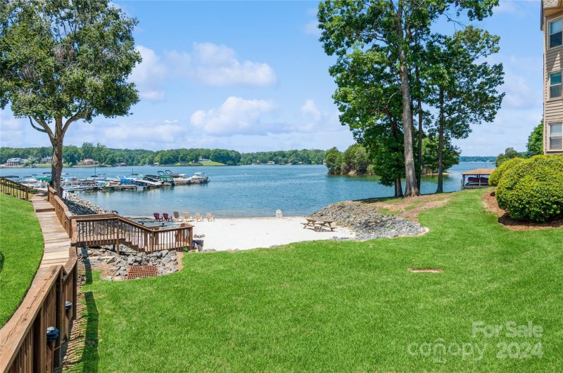 Property image 2 at 13824 Queens Harbor Road, Charlotte, NC 28278