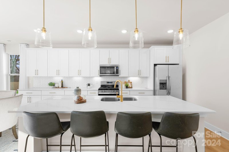 Property image 5 at 11012 North Commons Drive, Charlotte, NC 28213